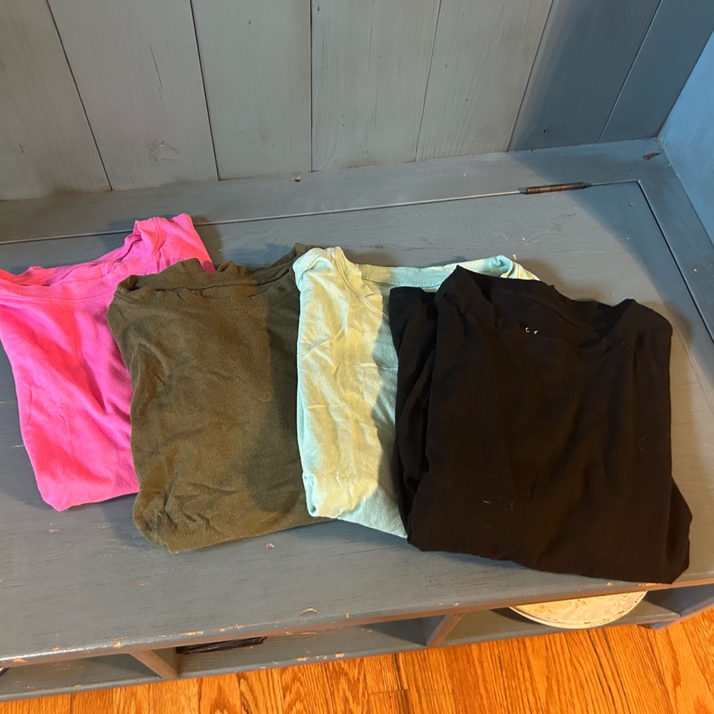 a new day Crewneck S/S Tees Set - Pink, Light/Dark Green, Black | Medium